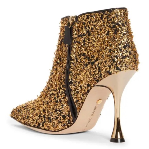 BRAND NEW Manolo Blahnik Stiletto Booties - Picture 2 of 14